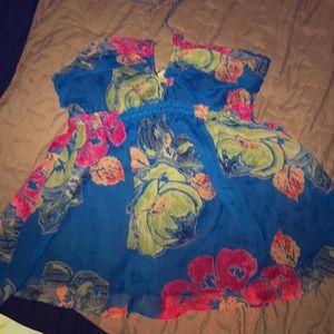 Hollister floral top